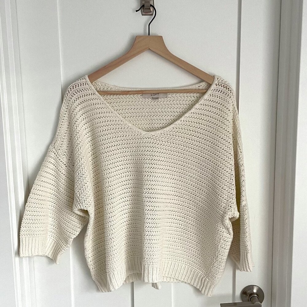 LOFT Cream Sweater Size Large L